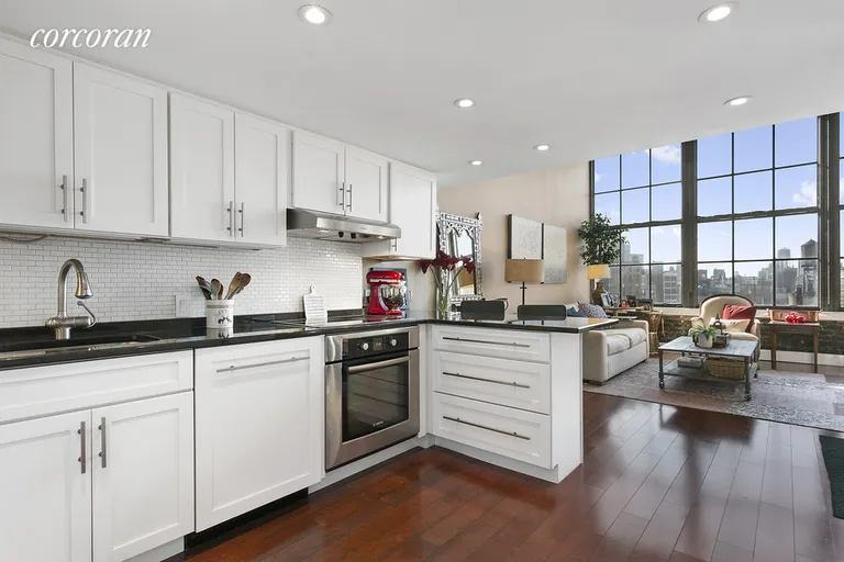 New York City Real Estate | View 111 FOURTH AVENUE, 8F | room 2 | View 3