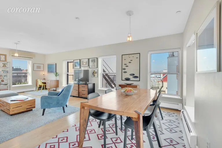 New York City Real Estate | View 42 Tiffany Place, 4A | Spacious dining area for great entertaining! | View 3