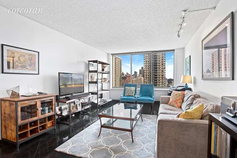 New York City Real Estate | View 404 East 79th Street, 23E | 1 Bed, 1 Bath | View 1