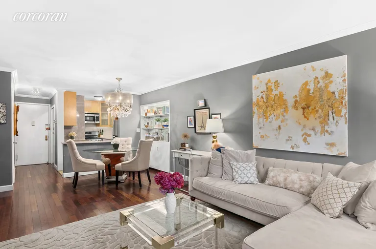 New York City Real Estate | View 32 Gramercy Park South, 5f | Actual Living & Dining Room  | View 2