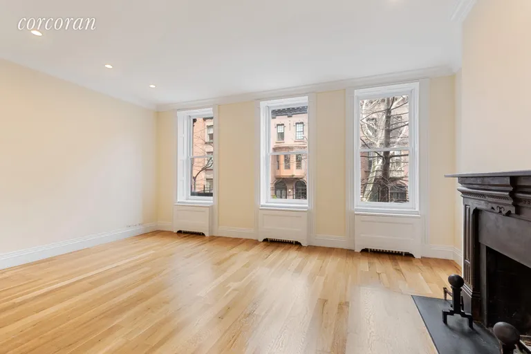New York City Real Estate | View 116 East 91st Street, 2 | room 1 | View 2