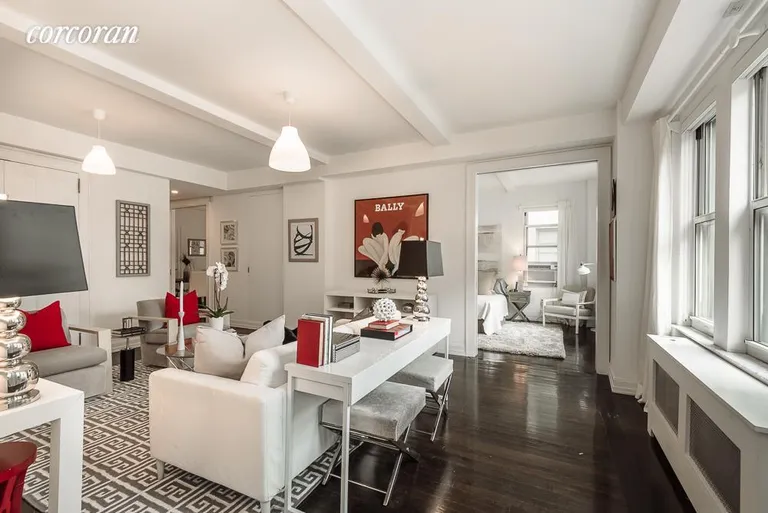 New York City Real Estate | View 157 East 72nd Street, 9HI | Living Room | View 4