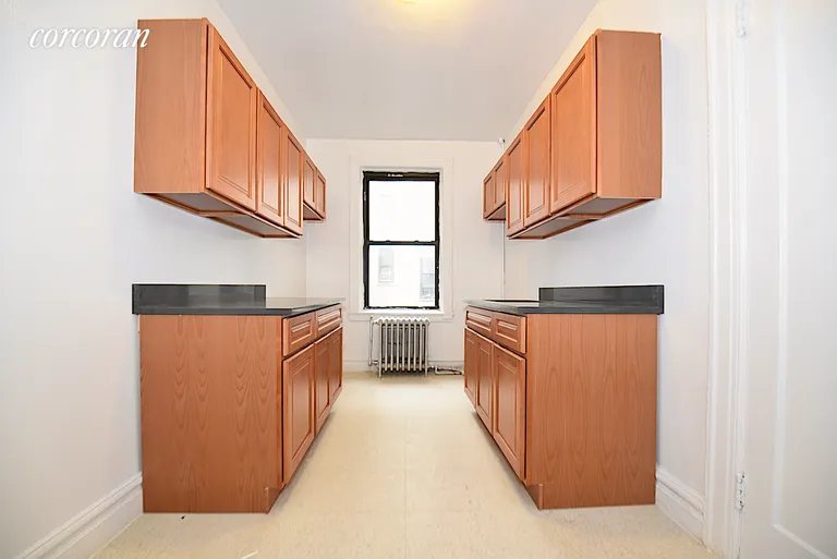 New York City Real Estate | View 26-80 30th Street, 3K | room 6 | View 7
