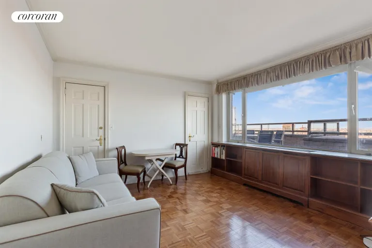 New York City Real Estate | View 180 East End Avenue, PHG | Bedroom | View 13