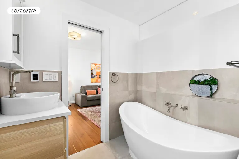 New York City Real Estate | View 368 West 23rd Street, 5R | room 9 | View 10