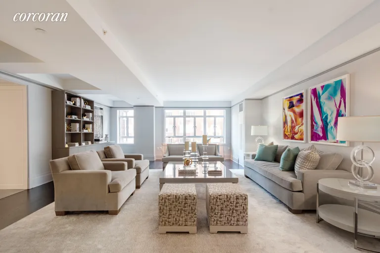 New York City Real Estate | View 21 East 61st Street, 4E | room 1 | View 2