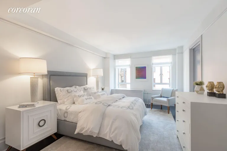 New York City Real Estate | View 21 East 61st Street, 4E | room 11 | View 12