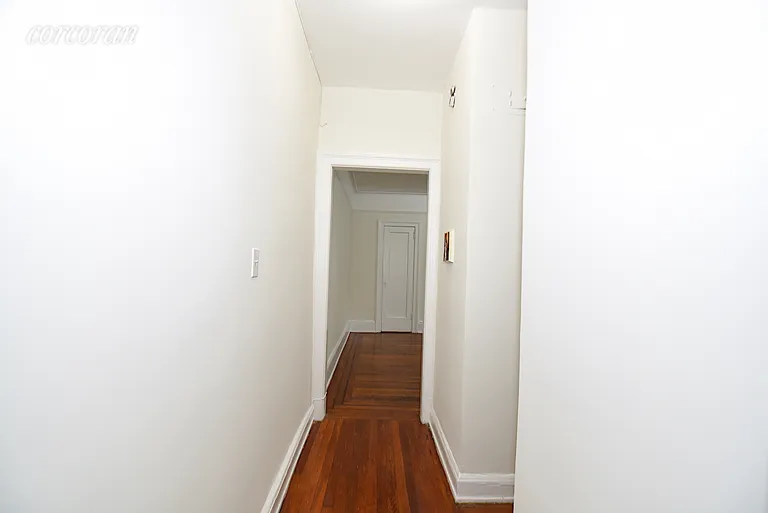 New York City Real Estate | View 25-41 30th Road, 3-C | room 3 | View 4