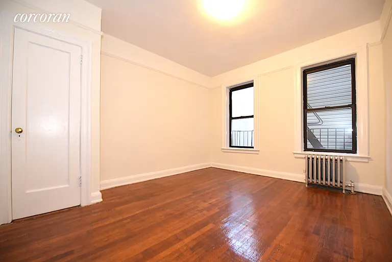 New York City Real Estate | View 25-41 30th Road, 3-C | room 4 | View 5