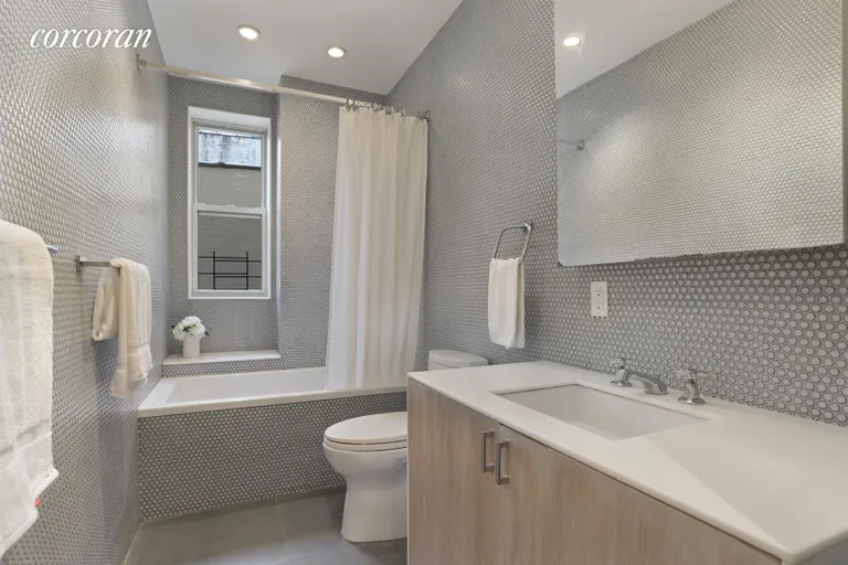 New York City Real Estate | View 125 Prospect Park West, 4A | Bathroom | View 6