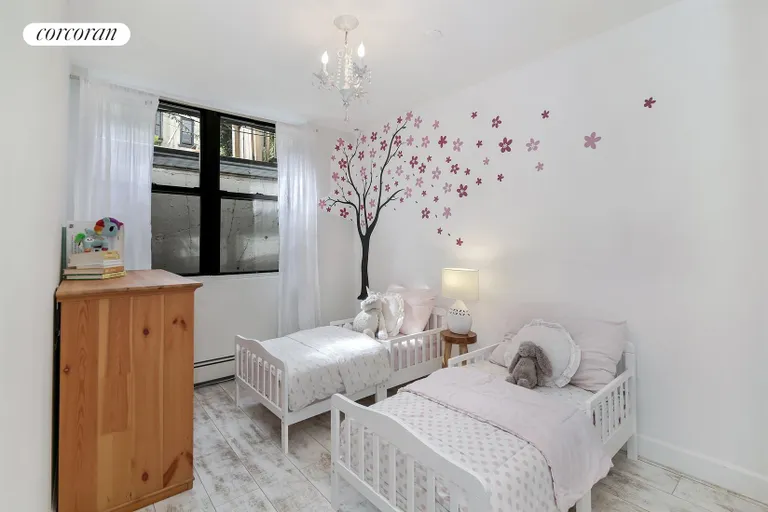 New York City Real Estate | View 712 Sackett Street, 1R | Bedroom | View 6