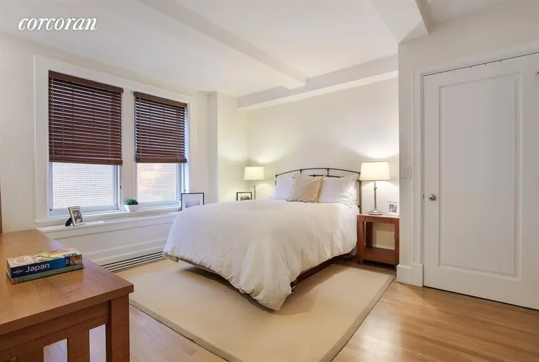 New York City Real Estate | View 27 West 72nd Street, 815 | room 4 | View 5