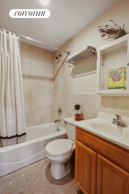 New York City Real Estate | View 16-18 Charles Street, 3A | Bathroom | View 4