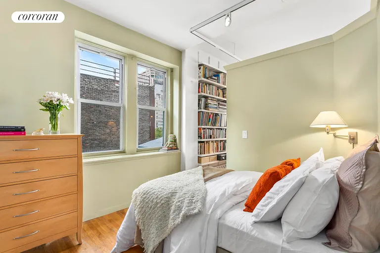 New York City Real Estate | View 16 East 23rd Street, 7F | room 3 | View 4