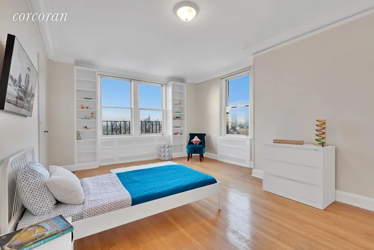New York City Real Estate | View 35 Prospect Park West, 11D | room 4 | View 5
