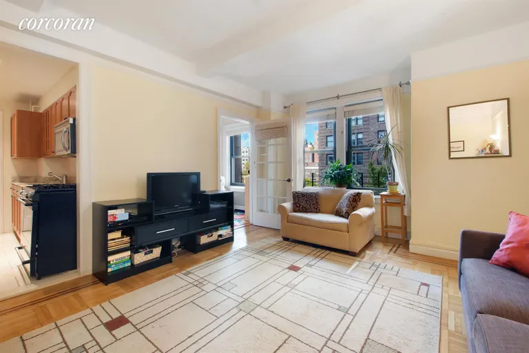 New York City Real Estate | View 710 West End Avenue, 5F | Living Room | View 2