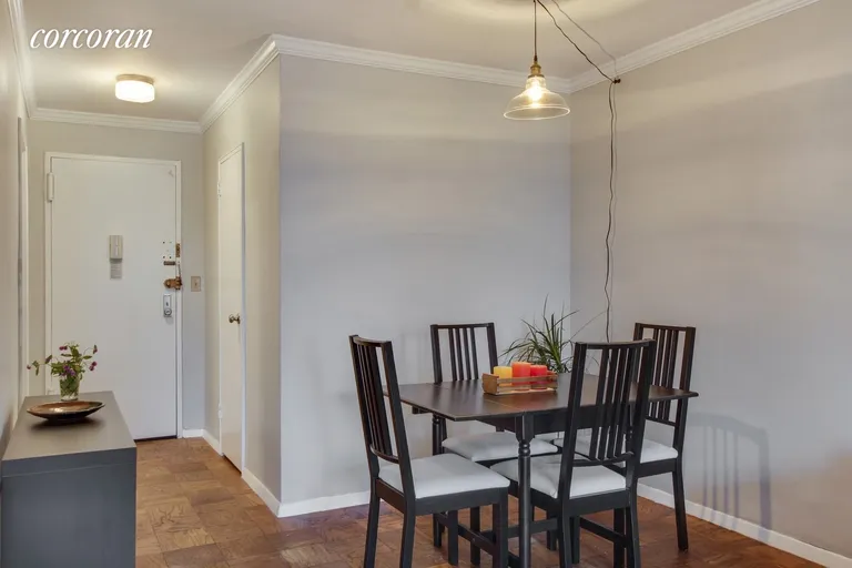 New York City Real Estate | View 185 West End Avenue, 8B | Dining area large enough for entertaining | View 4