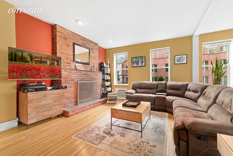 New York City Real Estate | View 406 East 73rd Street, PH5F | Living Room | View 2