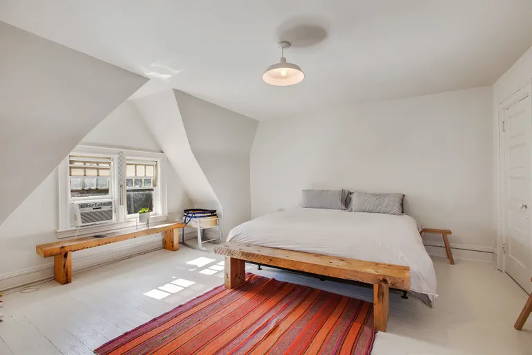 New York City Real Estate | View 30 Chester Court | Top floor sunny bedroom | View 7