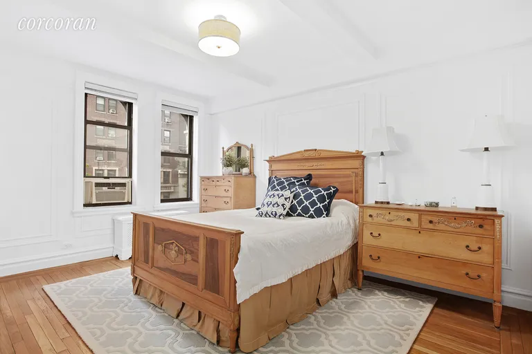 New York City Real Estate | View 107 West 86th Street, 3B | room 3 | View 4