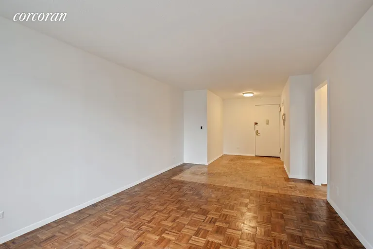 New York City Real Estate | View 201 East 17th Street, 6E | room 3 | View 4