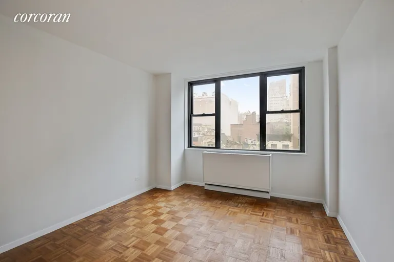 New York City Real Estate | View 201 East 17th Street, 6E | room 5 | View 6