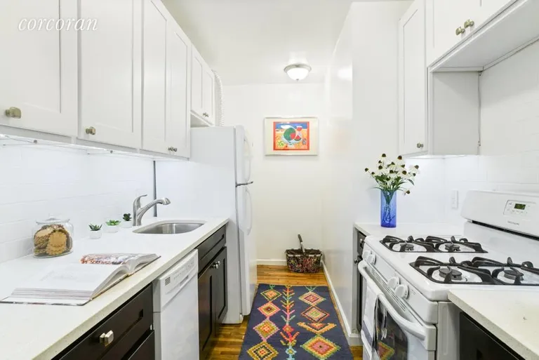 New York City Real Estate | View 418 17th Street, 2D | room 3 | View 4