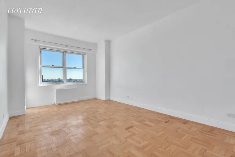 New York City Real Estate | View 60 East 8th Street, 29L | room 1 | View 2