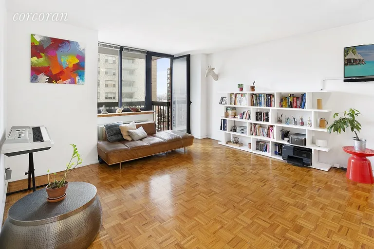 New York City Real Estate | View 250 East 40th Street, 23F | 1 Bed, 1 Bath | View 1