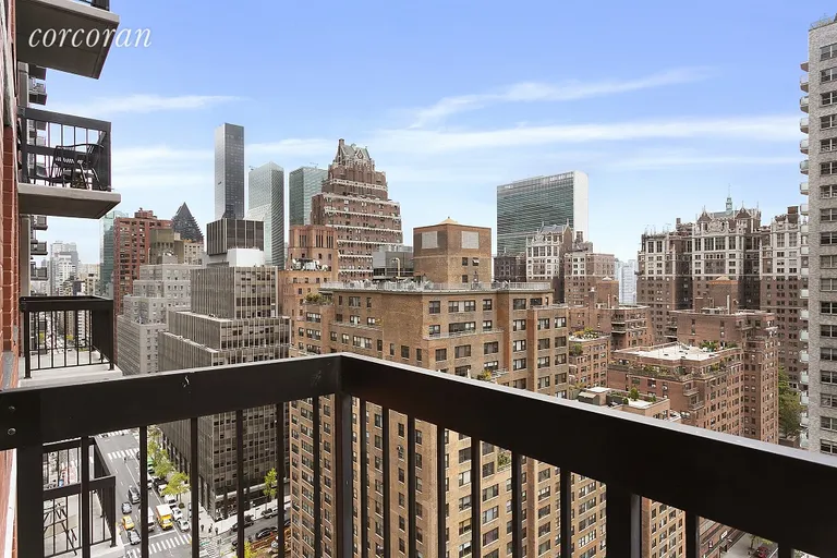 New York City Real Estate | View 250 East 40th Street, 23F | room 5 | View 6