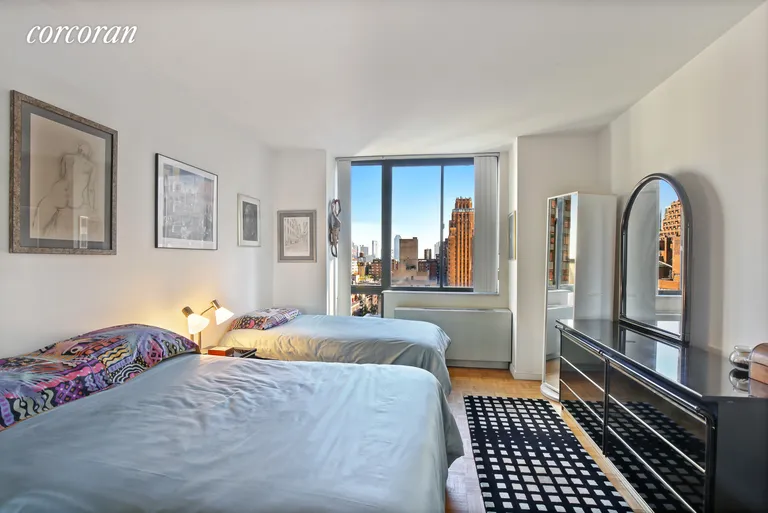 New York City Real Estate | View 255 East 49th Street, 17C | room 4 | View 5