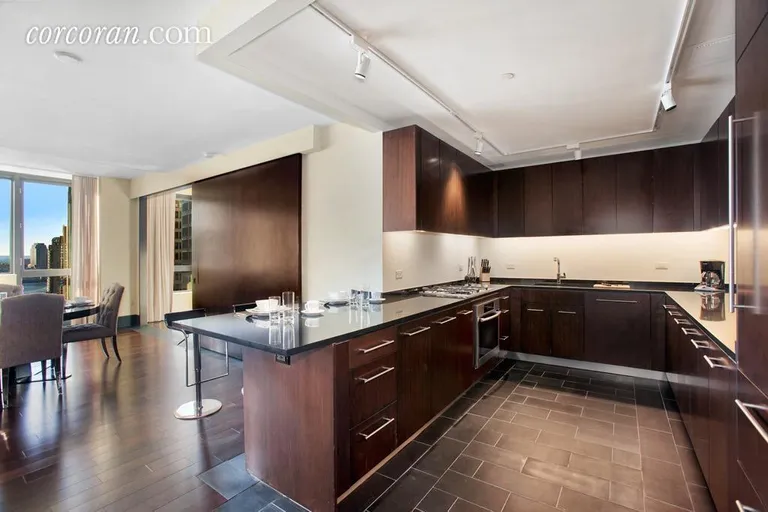 New York City Real Estate | View 40 Broad Street, PH4C | room 1 | View 2