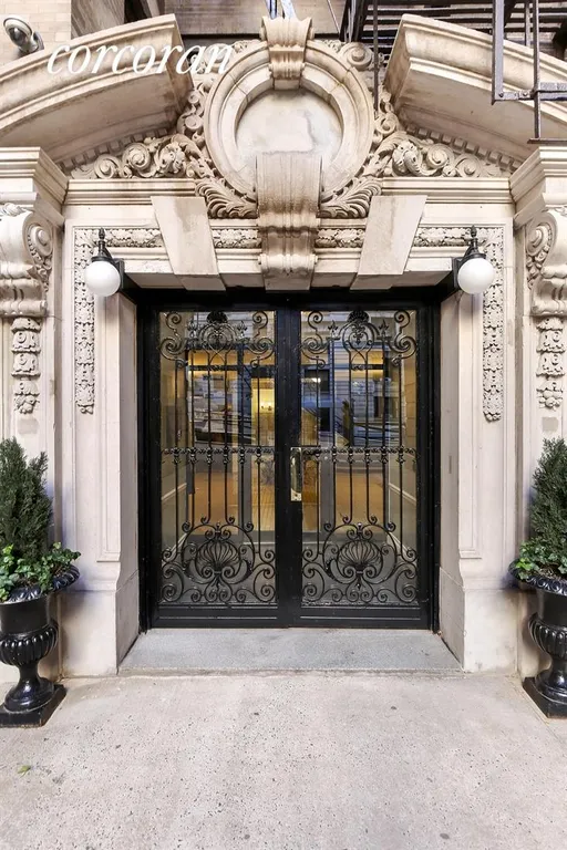 New York City Real Estate | View 310 West 99th Street, 405 | Beautiful Art Deco Style Building | View 5