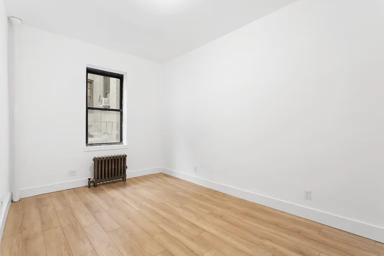 New York City Real Estate | View 854 West 181st Street, 3E | room 6 | View 7