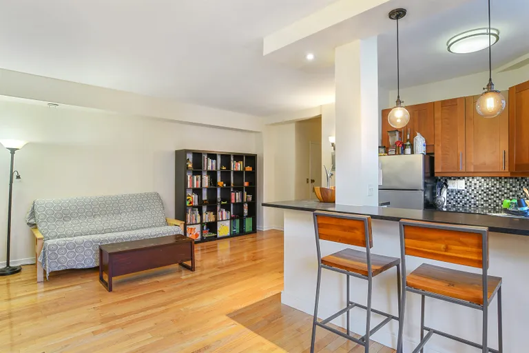 New York City Real Estate | View 165 Clinton Avenue, 1A | room 3 | View 4
