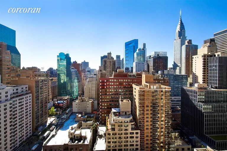 New York City Real Estate | View 236 East 47th Street, 25B | room 5 | View 6