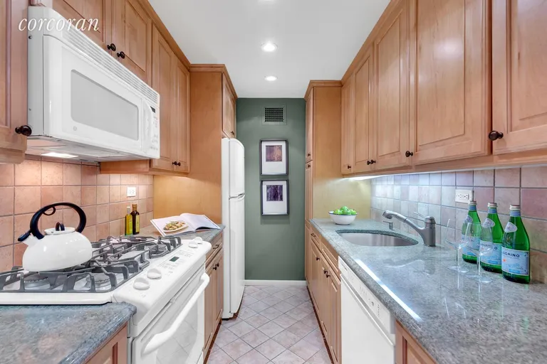 New York City Real Estate | View 345 East 69th Street, 8G | Luxurious kitchen with 19 cabinets! | View 4