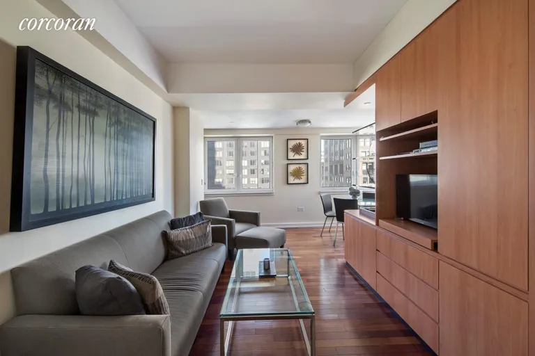New York City Real Estate | View 425 Fifth Avenue, 31A | 2 Beds, 1 Bath | View 1