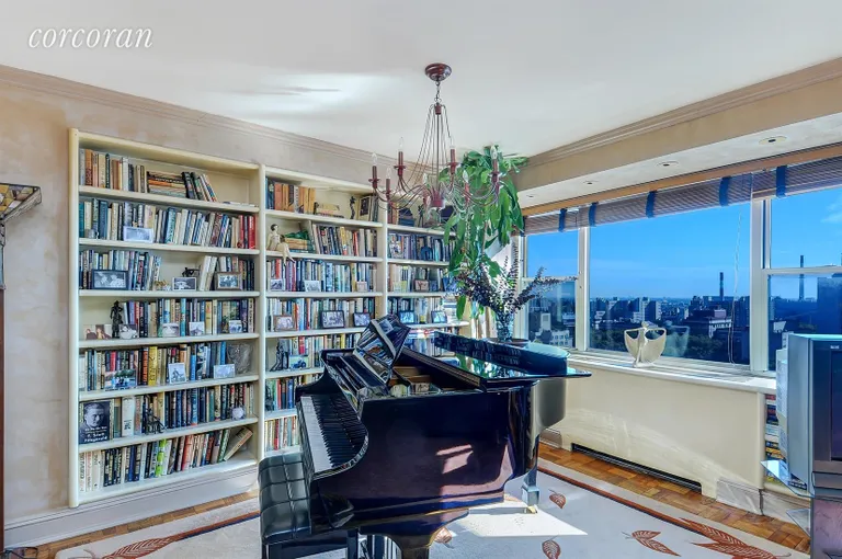New York City Real Estate | View 340 East 64th Street, 20J | 2 Beds, 2 Baths | View 1