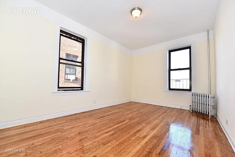 New York City Real Estate | View 25-20 42nd Street, C5 | room 4 | View 5