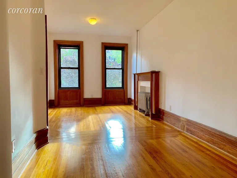 New York City Real Estate | View 161 East 81st Street, 3E | 2 Beds, 1 Bath | View 1