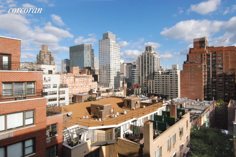 New York City Real Estate | View 301 East 64th Street, 12J | 1 Bath | View 1