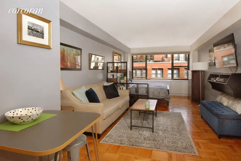 New York City Real Estate | View 301 East 64th Street, 12J | room 6 | View 7