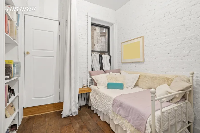 New York City Real Estate | View 254 East 7th Street, 4 | room 3 | View 4