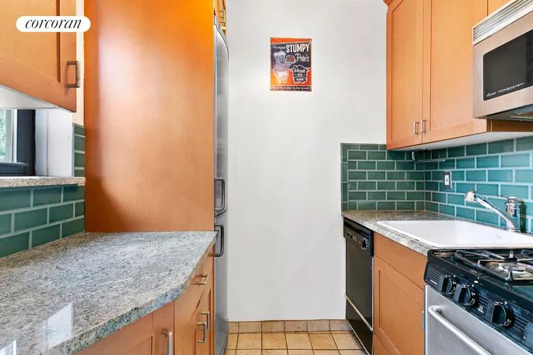 New York City Real Estate | View 126 West 96th Street, 5E | room 1 | View 2