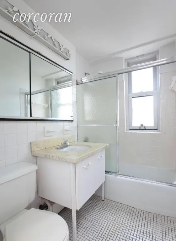 New York City Real Estate | View 7 East 14th Street, 18V | room 3 | View 4