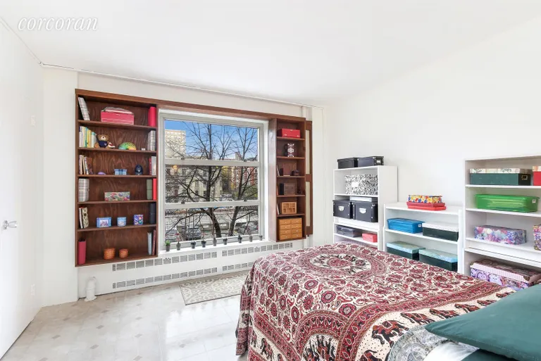 New York City Real Estate | View 100 La Salle Street, 5A | Master Bedroom | View 4