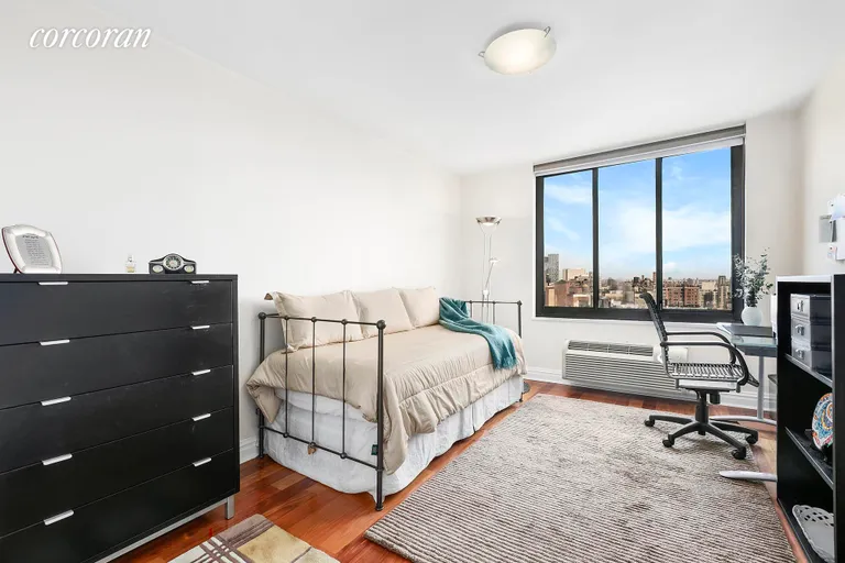 New York City Real Estate | View 115 East 87th Street, 21A | 2nd Bedroom  | View 10