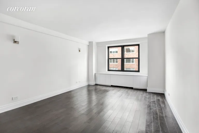 New York City Real Estate | View 196 East 75th Street, 9A | room 2 | View 3