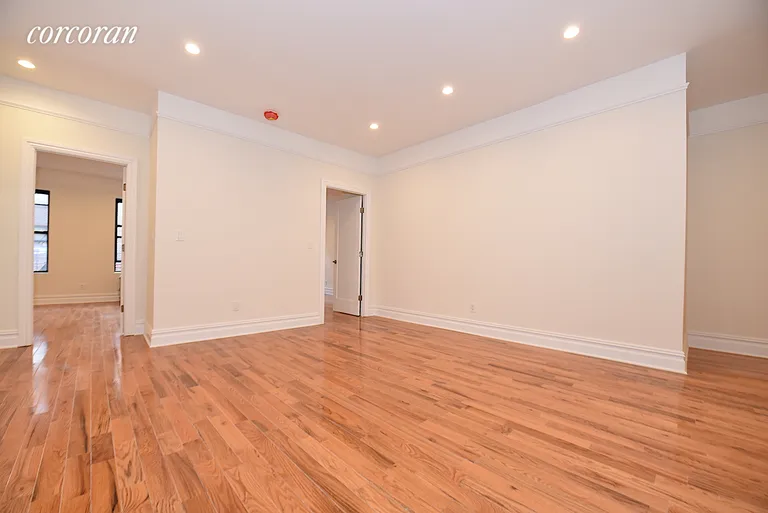 New York City Real Estate | View 25-41 30th Road, 2-D | room 3 | View 4